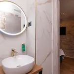 Frühstückspension Davue Heritage Luxury 3*