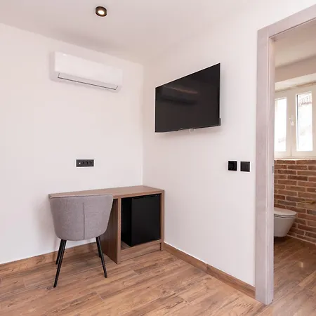 ベッド・アンド・ブレックファスト Davue Heritage Luxury