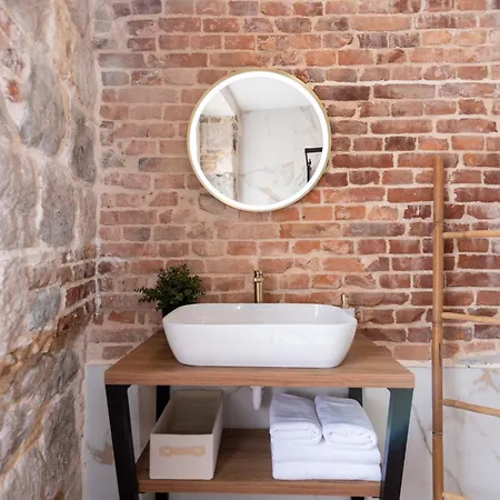 Davue Heritage Luxury Bed and Breakfast Σπλιτ